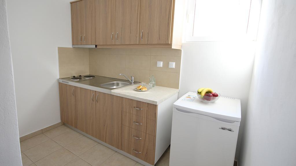 Apartament Ampelos And Xerokampos (Crete)