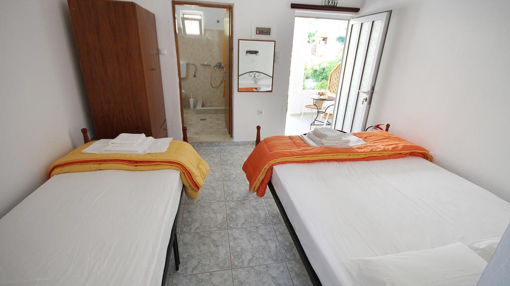 Appartement Ampelos And